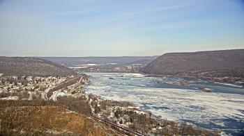 Weather camera view of WHTM Marysville Blue Mtn 1000 ft elev.