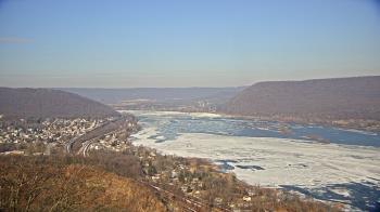 Weather camera view of WHTM Marysville Blue Mtn 1000 ft elev.