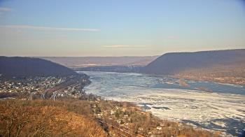 Weather camera view of WHTM Marysville Blue Mtn 1000 ft elev.