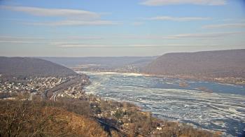 Weather camera view of WHTM Marysville Blue Mtn 1000 ft elev.