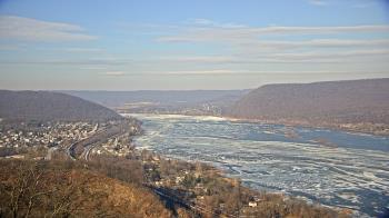 Weather camera view of WHTM Marysville Blue Mtn 1000 ft elev.