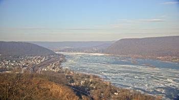 Weather camera view of WHTM Marysville Blue Mtn 1000 ft elev.