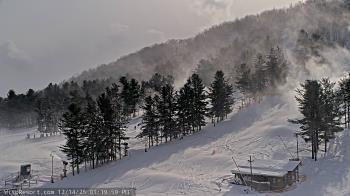 Weather camera view of Wisp Ski Resort.
