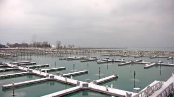 Weather camera view of Waukegan Harbor and Marina.