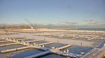 Weather camera view of Waukegan Harbor and Marina.