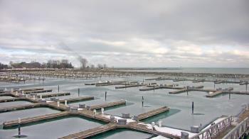 Weather camera view of Waukegan Harbor and Marina.