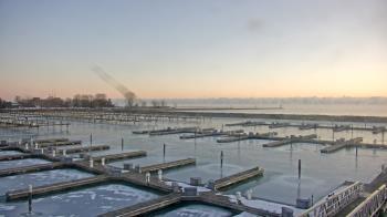 Weather camera view of Waukegan Harbor and Marina.
