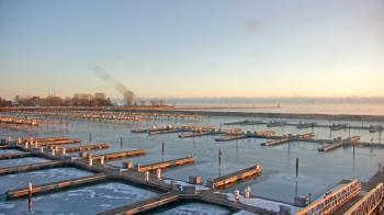 Weather camera view of Waukegan Harbor and Marina.