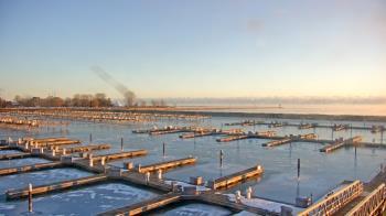 Weather camera view of Waukegan Harbor and Marina.