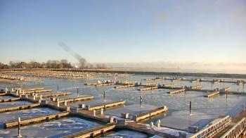 Weather camera view of Waukegan Harbor and Marina.