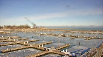 Weather camera view of Waukegan Harbor and Marina.