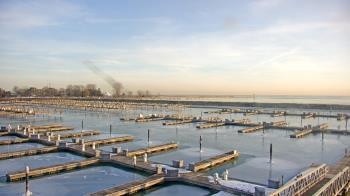 Weather camera view of Waukegan Harbor and Marina.