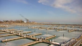 Weather camera view of Waukegan Harbor and Marina.