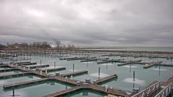 Weather camera view of Waukegan Harbor and Marina.