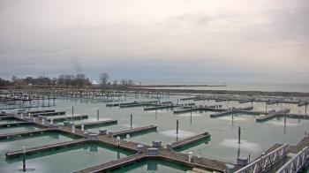 Weather camera view of Waukegan Harbor and Marina.