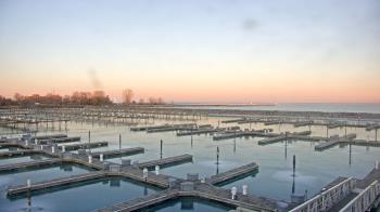 Weather camera view of Waukegan Harbor and Marina.