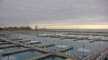 Weather camera view of Waukegan Harbor and Marina.