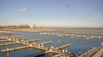 Weather camera view of Waukegan Harbor and Marina.