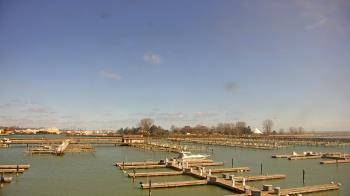 Weather camera view of Waukegan Harbor and Marina.