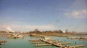 Weather camera view of Waukegan Harbor and Marina.