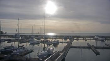 Weather camera view of Waukegan Harbor and Marina.
