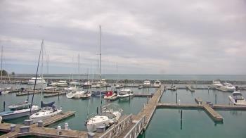 Weather camera view of Waukegan Harbor and Marina.