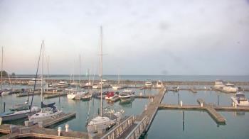 Weather camera view of Waukegan Harbor and Marina.