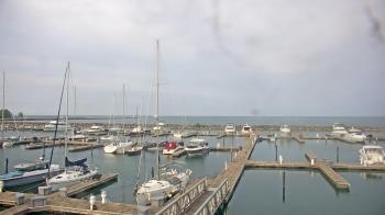 Weather camera view of Waukegan Harbor and Marina.