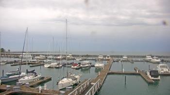Weather camera view of Waukegan Harbor and Marina.