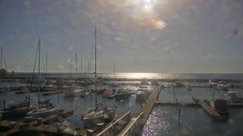 Weather camera view of Waukegan Harbor and Marina.