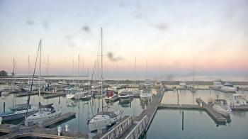 Weather camera view of Waukegan Harbor and Marina.