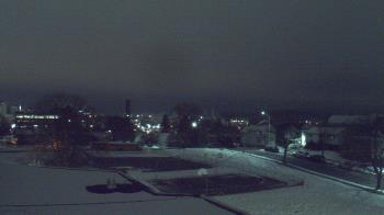 Weather camera view of Heights Murray ES.