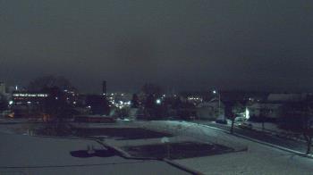 Weather camera view of Heights Murray ES.