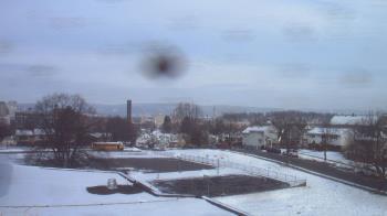 Weather camera view of Heights Murray ES.