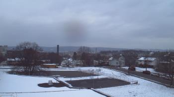 Weather camera view of Heights Murray ES.