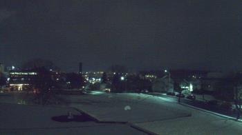 Weather camera view of Heights Murray ES.