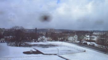 Weather camera view of Heights Murray ES.