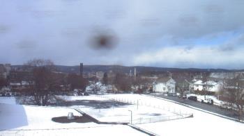 Weather camera view of Heights Murray ES.