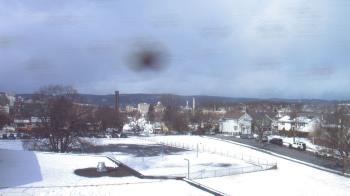 Weather camera view of Heights Murray ES.