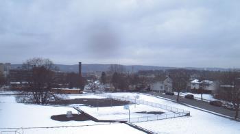 Weather camera view of Heights Murray ES.