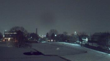 Weather camera view of Heights Murray ES.