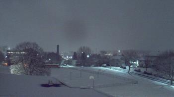 Weather camera view of Heights Murray ES.