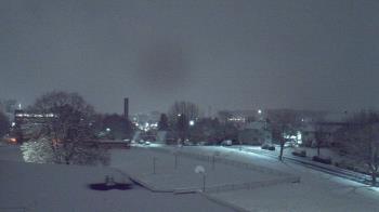 Weather camera view of Heights Murray ES.
