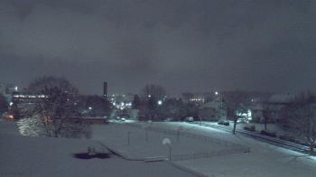 Weather camera view of Heights Murray ES.
