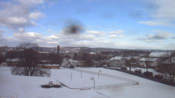 Weather camera view of Heights Murray ES.