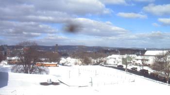 Weather camera view of Heights Murray ES.