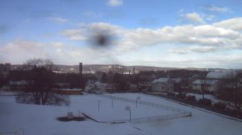 Weather camera view of Heights Murray ES.