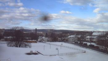 Weather camera view of Heights Murray ES.