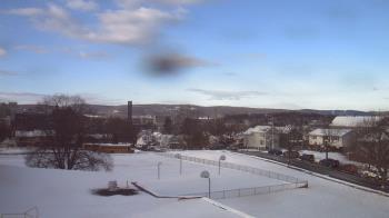 Weather camera view of Heights Murray ES.