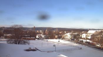 Weather camera view of Heights Murray ES.